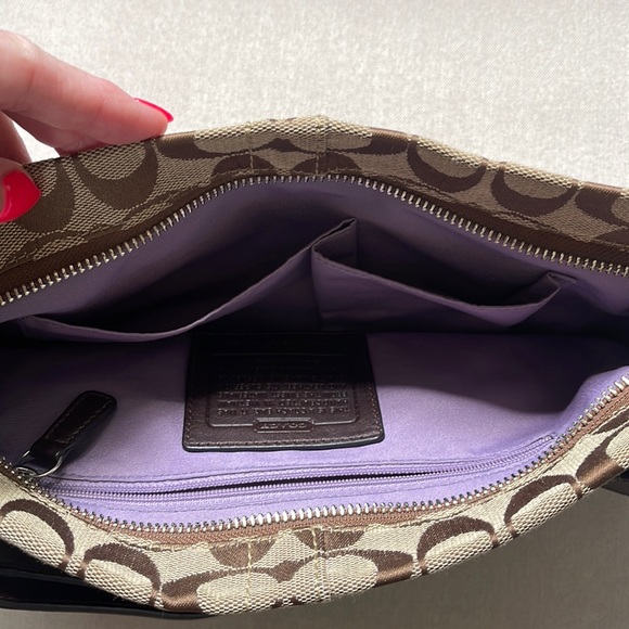 Authentic Coach Shoulder Bag - Picture 9 of 15